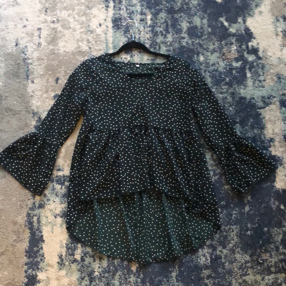 Green with White Polka Dots High-Low Top - Picture 5 of 8